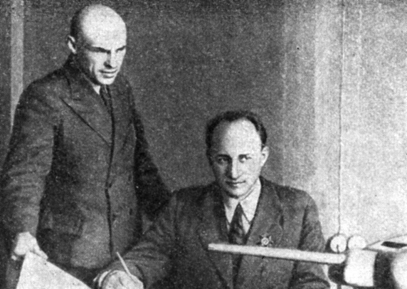 А. А. Морозов (слева) и Н. А. Кучеренко