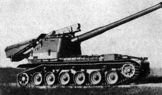 Рис. 24. Шведская 155-мм самоходная пушка 'Бофорс'